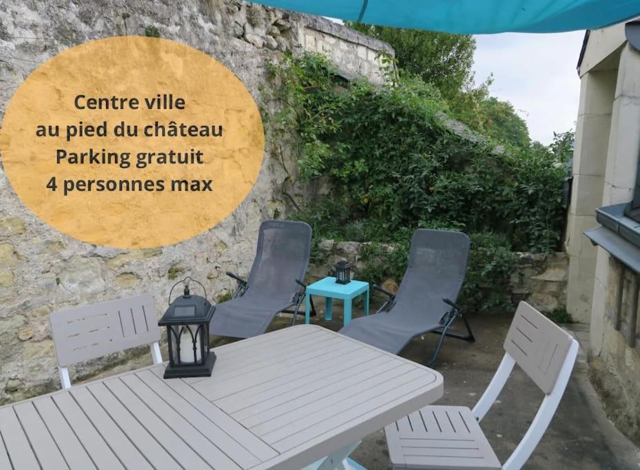 Appartement Des Hirondelles , Au Pied Du Chateau Chinon Exteriér fotografie