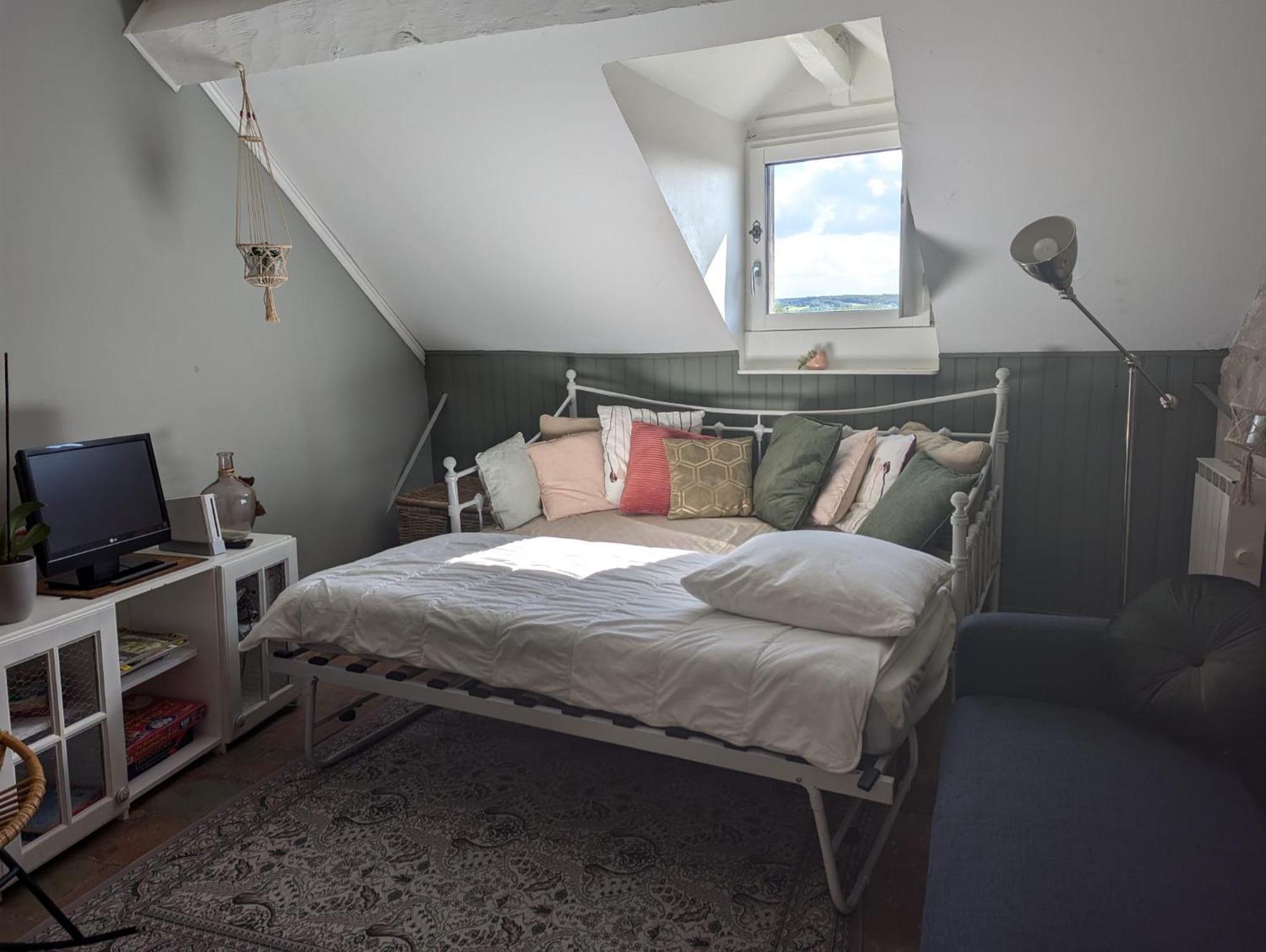 Appartement Des Hirondelles , Au Pied Du Chateau Chinon Exteriér fotografie