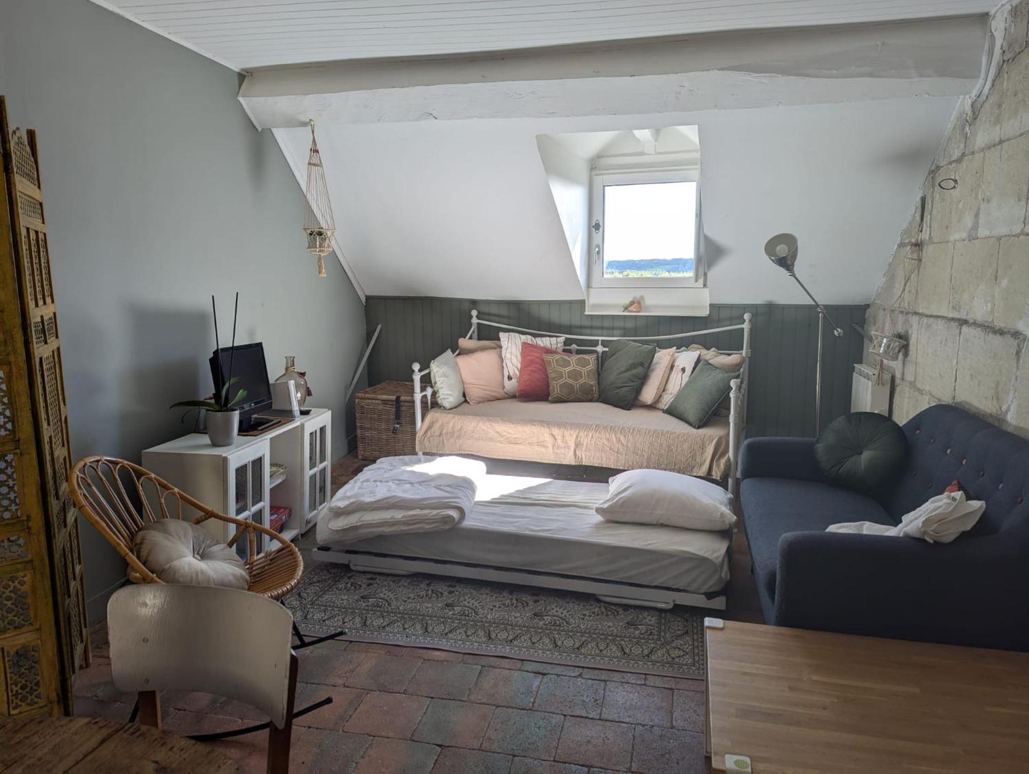 Appartement Des Hirondelles , Au Pied Du Chateau Chinon Exteriér fotografie